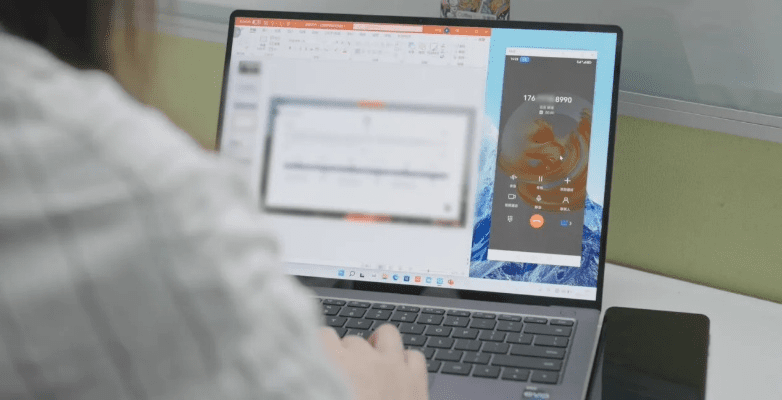 协同工作软件在现代移动办公中扮演着至关重要的角色，它们不仅能够帮助我们在手机和电脑上无缝衔接工作，还能通过云同步功能实现随时随地的工作需求。下面为您推荐3-5款在手机和电脑上协同工作极佳的软件组合，并特别关注UG软件的最新版本以及熊猫软件的激活码问题。
